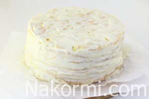 Торт «Наполеон» с заварным кремом пломбир