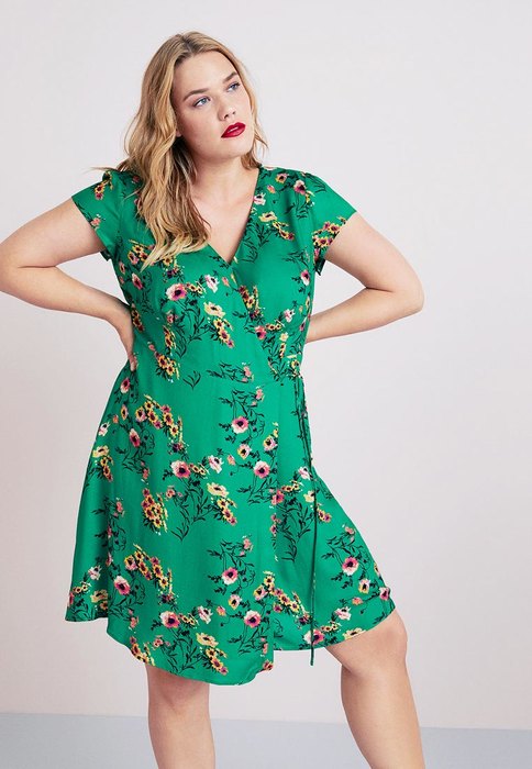 Со знаком плюс: 7 красивых летних платьев для девушек plus-size
